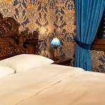 Castle Boutique Hotel Tirana