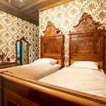 Castle Boutique Hotel