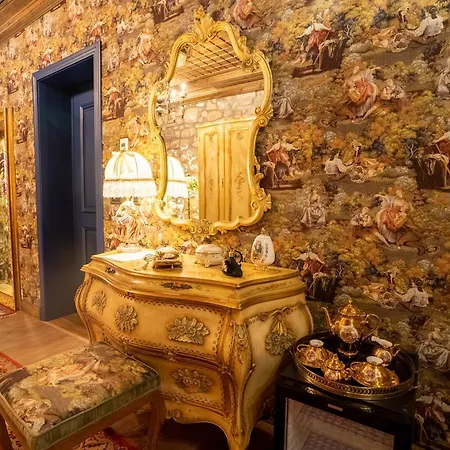 Hotel Castle Boutique *