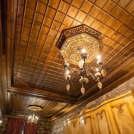 Castle Boutique Hotel