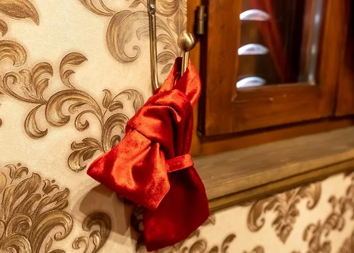 Castle Boutique 地拉那